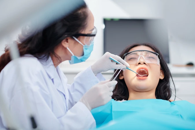 Perawatan Saluran Akar Anterior di The Clinic Beautylosophy