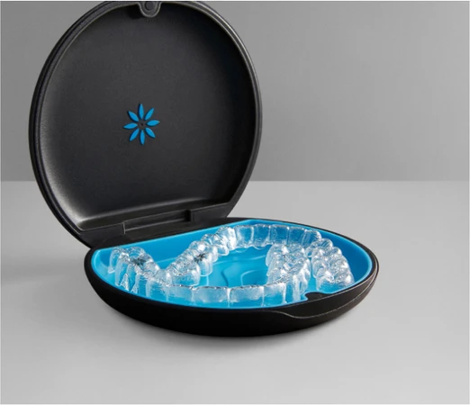 Retainer Removable Clear di Yanda Dental Care