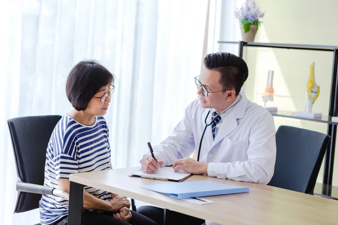 Dosis Lengkap: Home Service Vaksin HPV 4 Strains 3 Dosis di Joy of Care