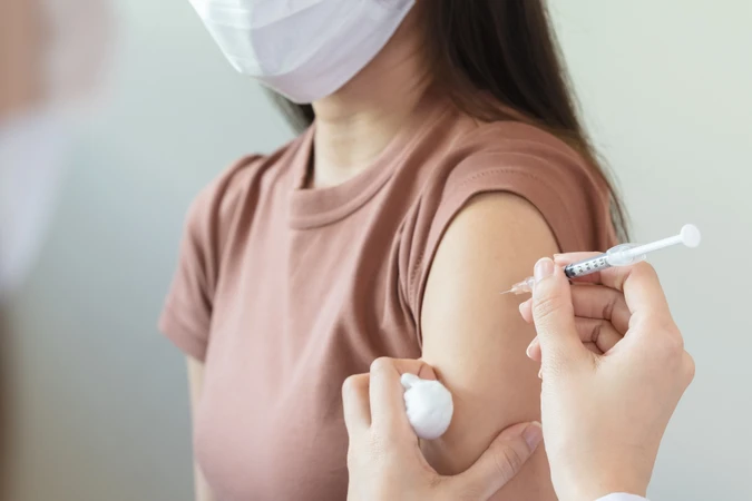Vaksin Polio di RS Setia Mitra