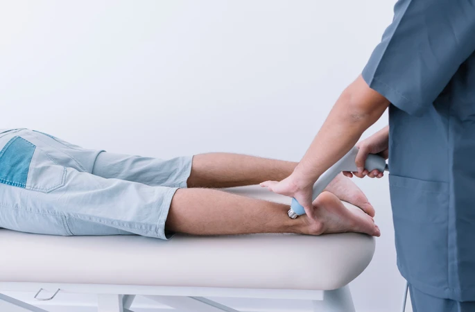 Fisioterapi IRR, TENS, USD (15 Pertemuan) di Klinik Karawaci Medika