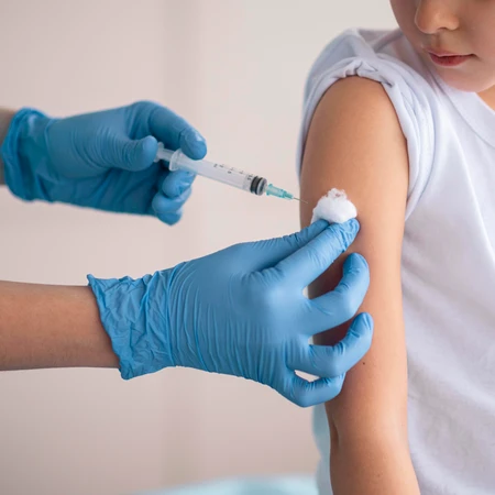 Vaksin DTwP-Hib-Hep B (5 in 1) - Program di Vaxine Care