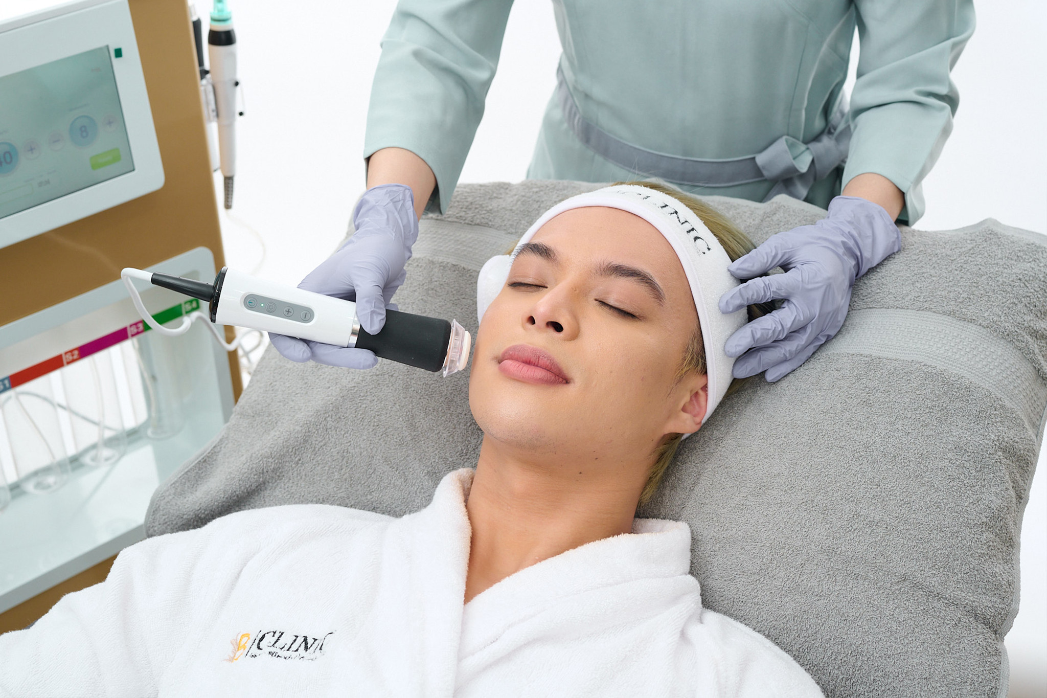 B Glowing (Microdermabrasion) Di B Clinic Slimming & Aesthetic | HDmall